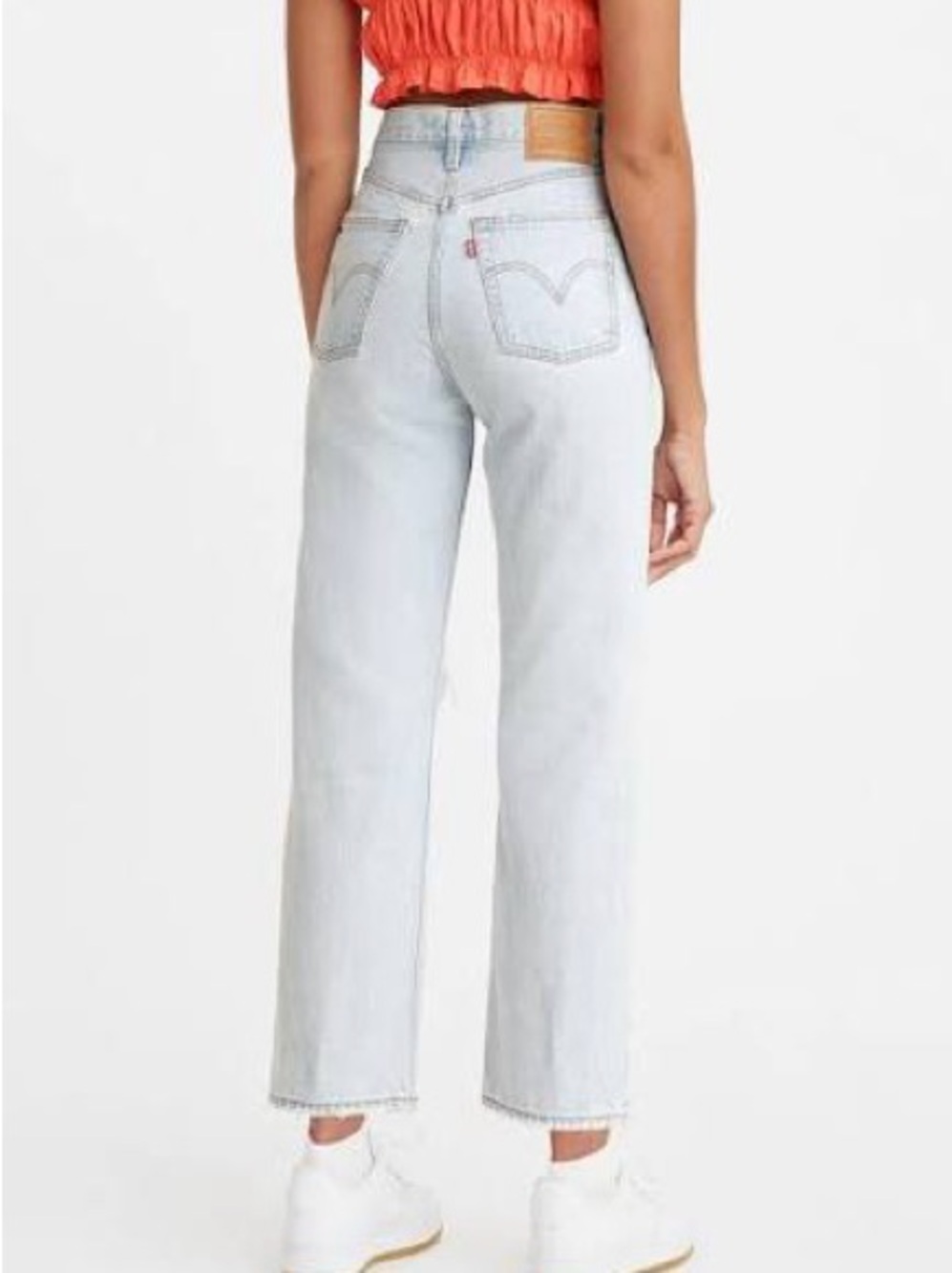 Levi’s Ribecage Straight Ankle with Rips - Picture 5 of 5